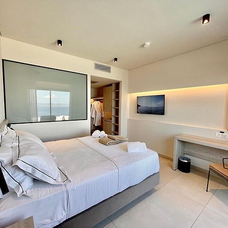 Eleia Seafront Rooms & Villas Petra  Bagian luar foto
