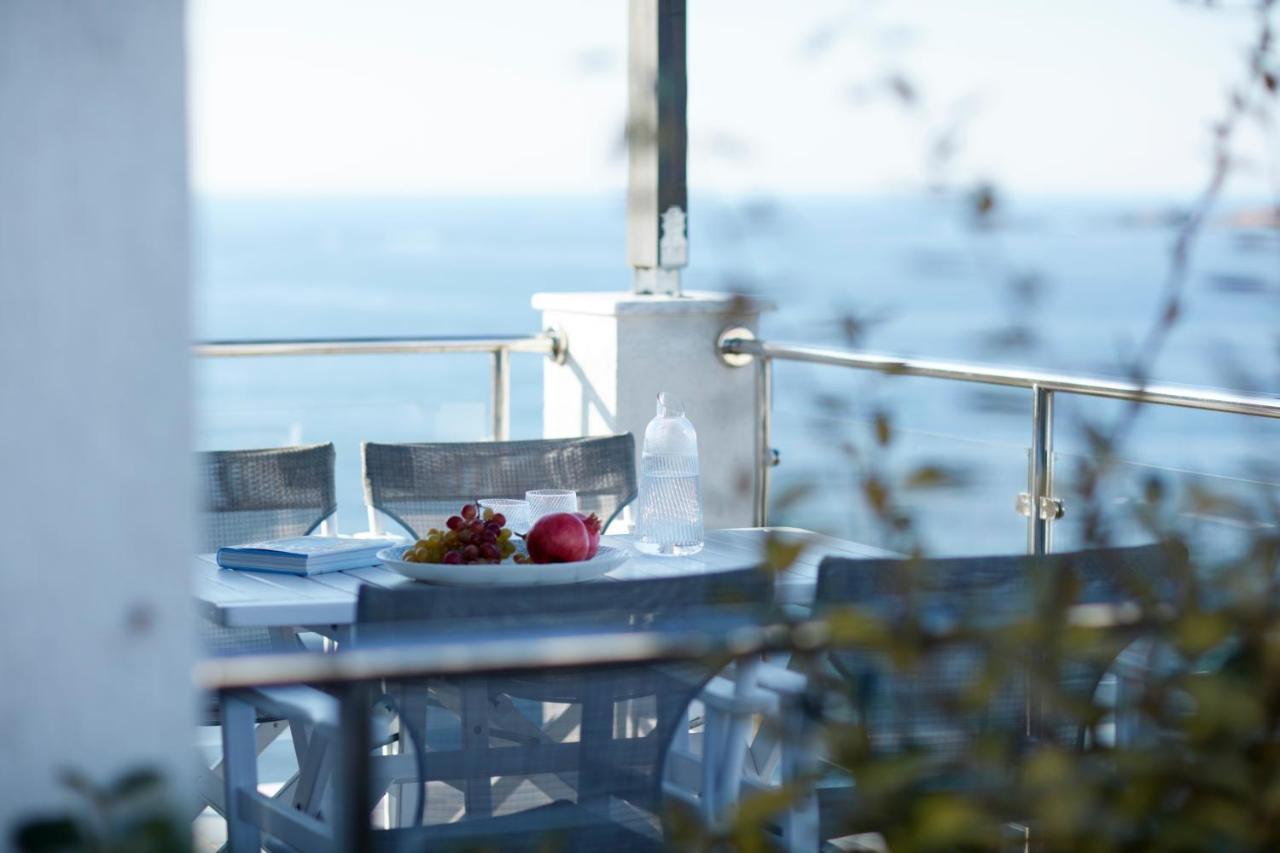 Eleia Seafront Rooms & Villas Petra  Bagian luar foto