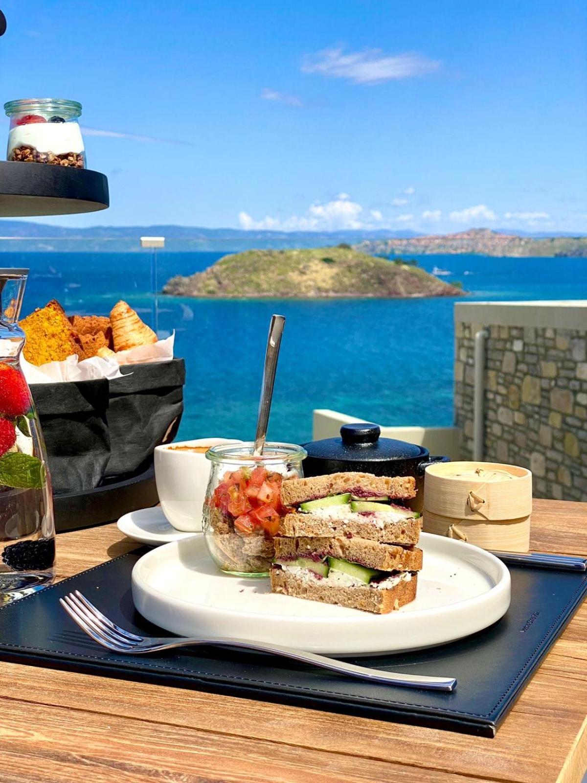 Eleia Seafront Rooms & Villas Petra  Bagian luar foto