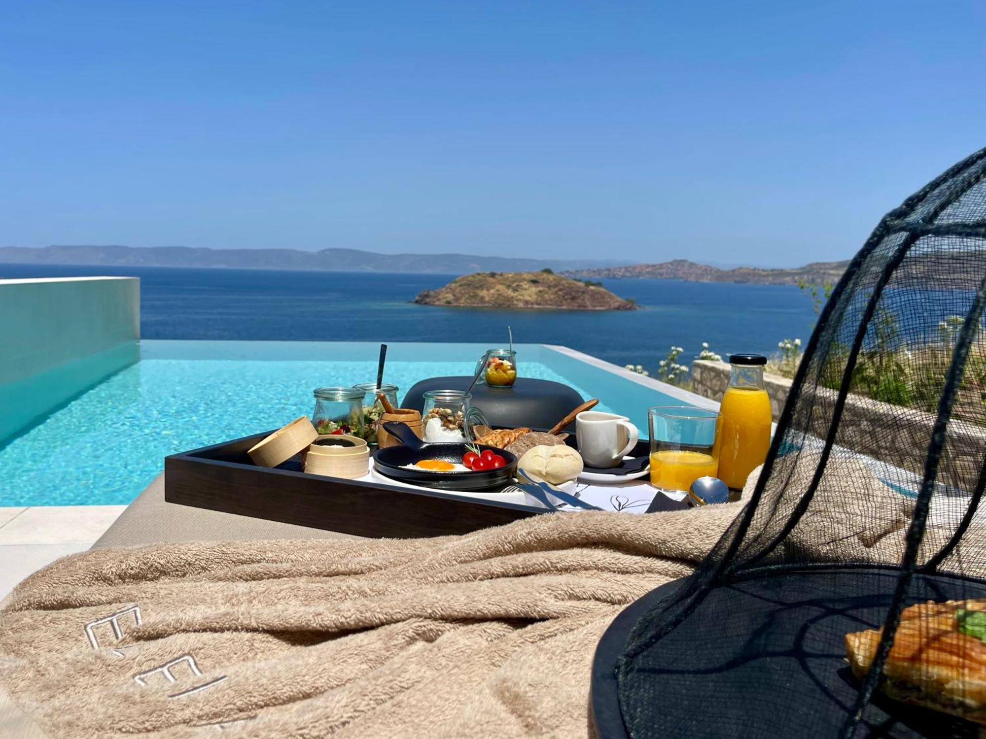 Eleia Seafront Rooms & Villas Petra  Bagian luar foto