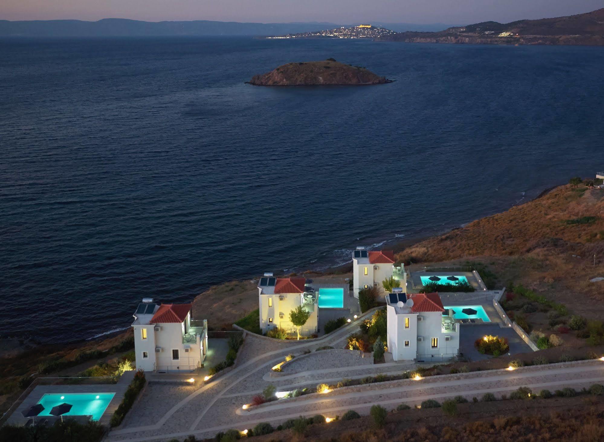 Eleia Seafront Rooms & Villas Petra  Bagian luar foto